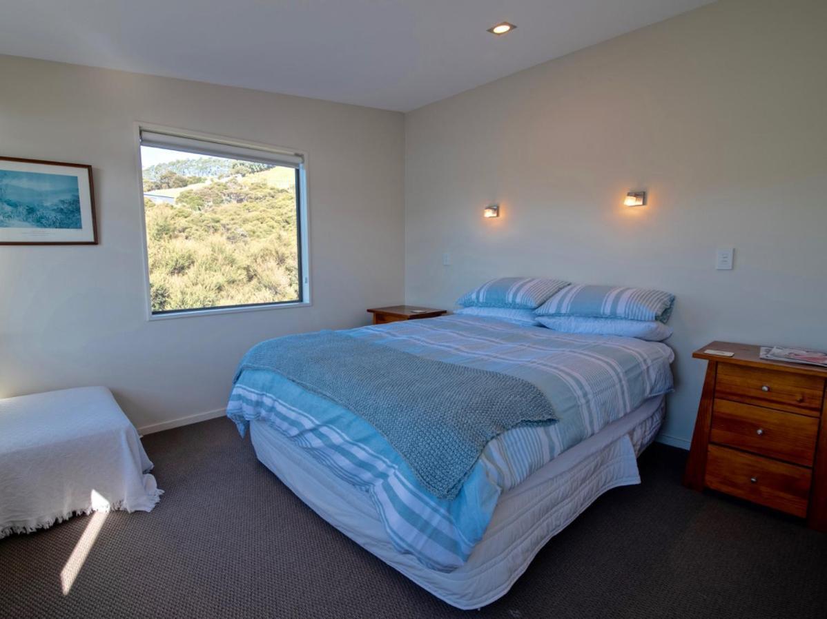 Kotare Point Paradise - Akaroa Holiday Home Ngoại thất bức ảnh