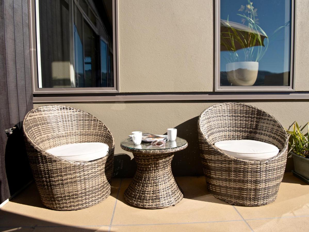 Kotare Point Paradise - Akaroa Holiday Home Ngoại thất bức ảnh
